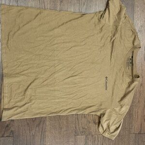 Columbia Men's Tan T-Shirt
